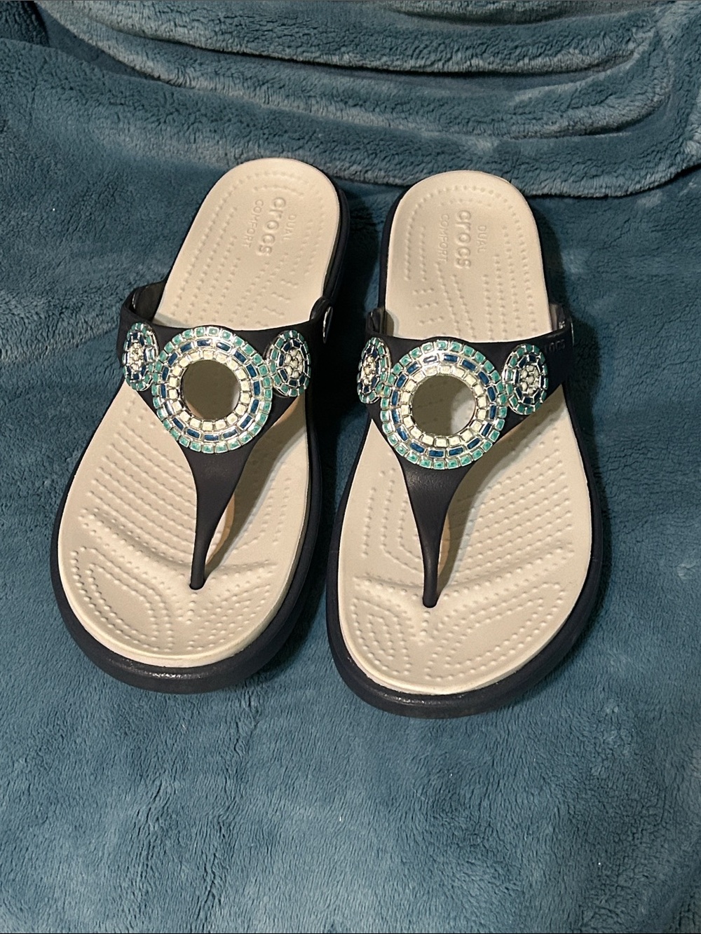CROCS Women's Blue Thong Sandals with crème  Footbed and Iridescent Gem Circles